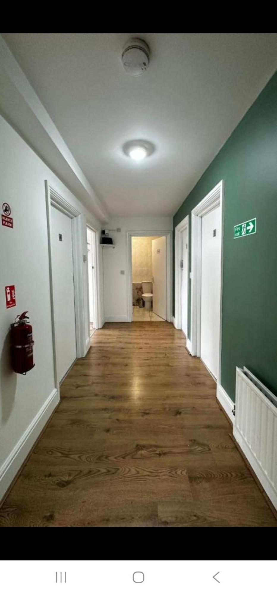 Portobello Guest Rooms Londyn Pokój zdjęcie